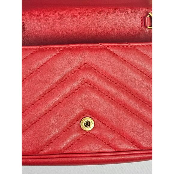 GUCCI Matalasse Super Mini GG Marmont Shoulder Bag Hibiscus Red Chain Strap - Picture 11 of 16